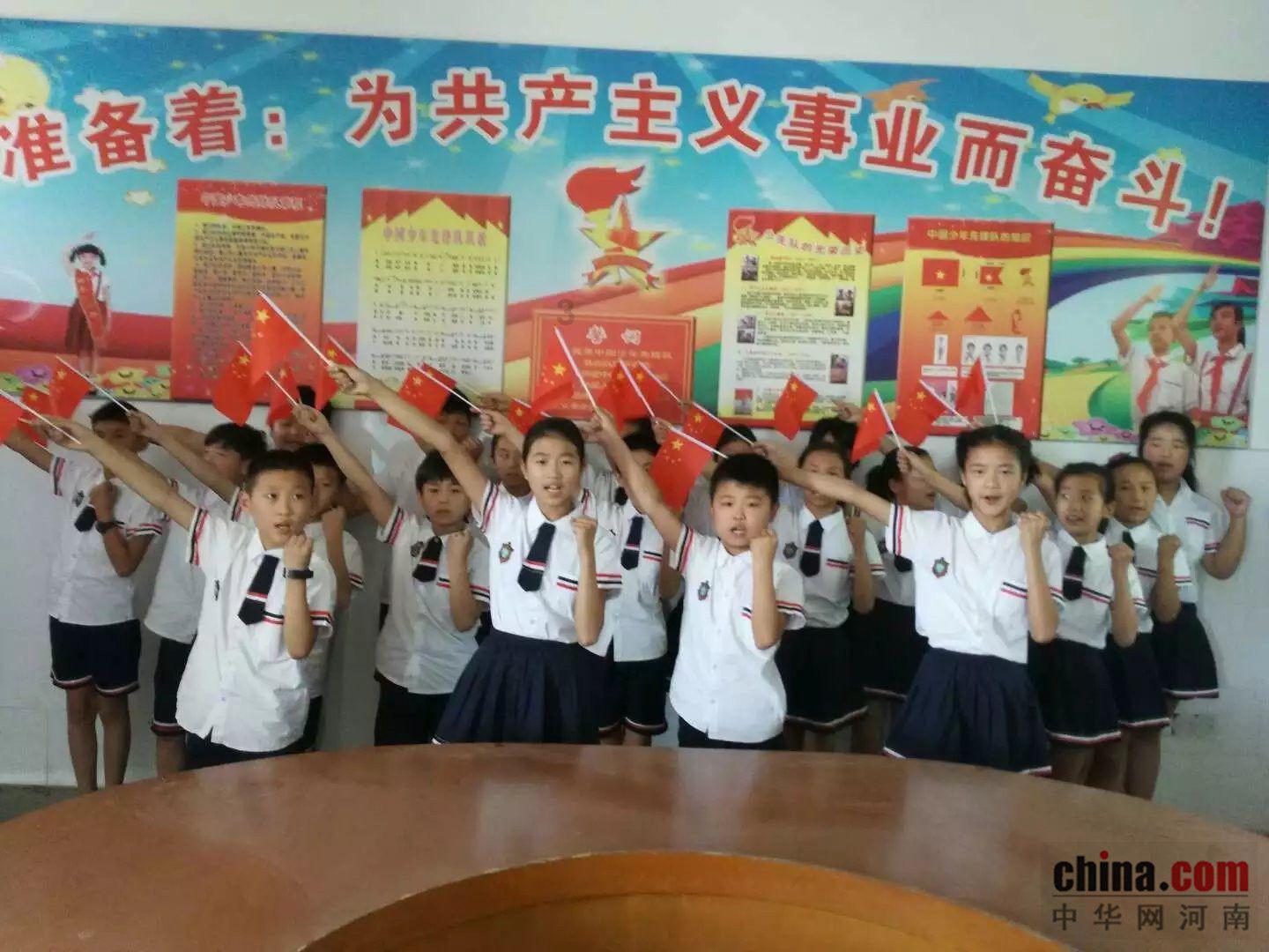 突然对很好的朋友感到烦躁？游戏画面